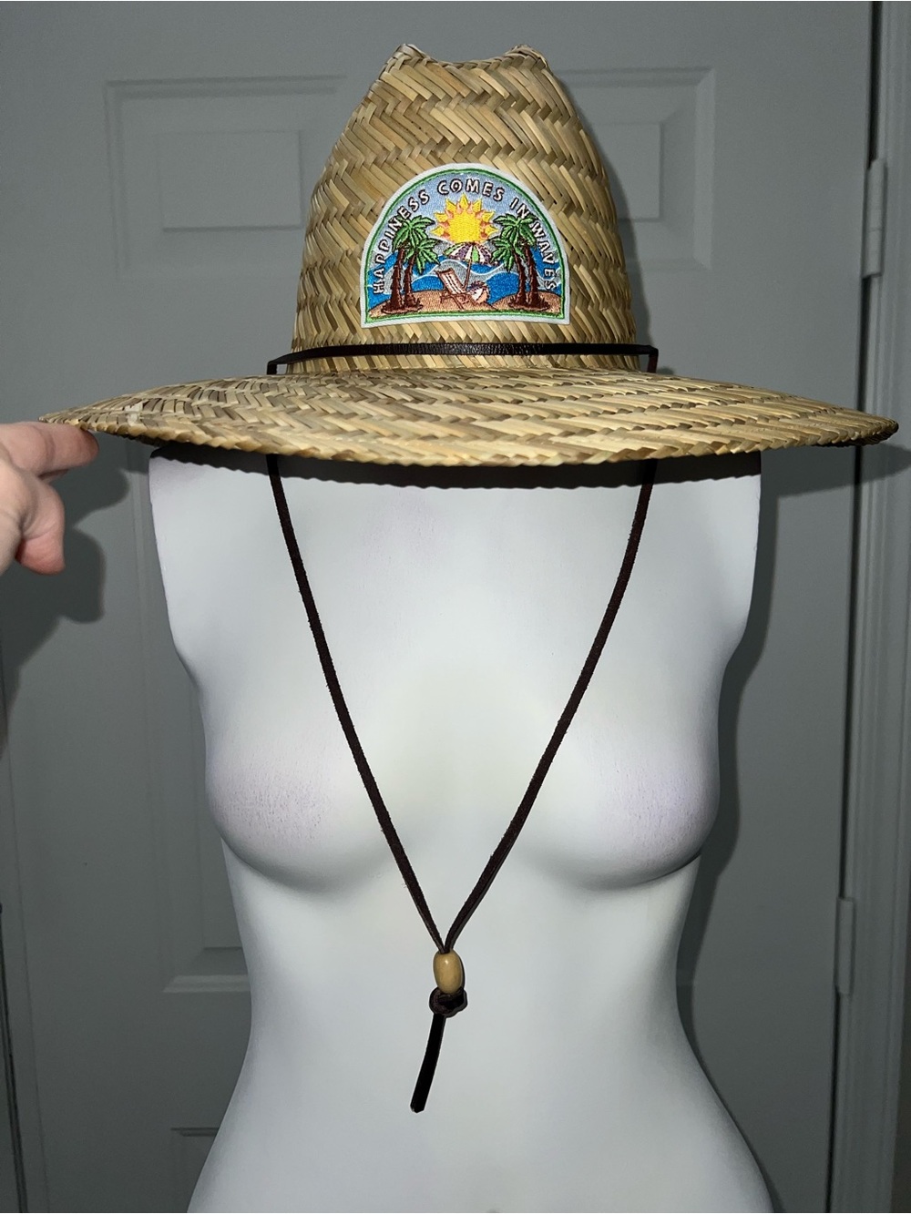 Anthropologie Natural Straw Sun Hat with Colorful Tropical Patch - Picture 8 of 9